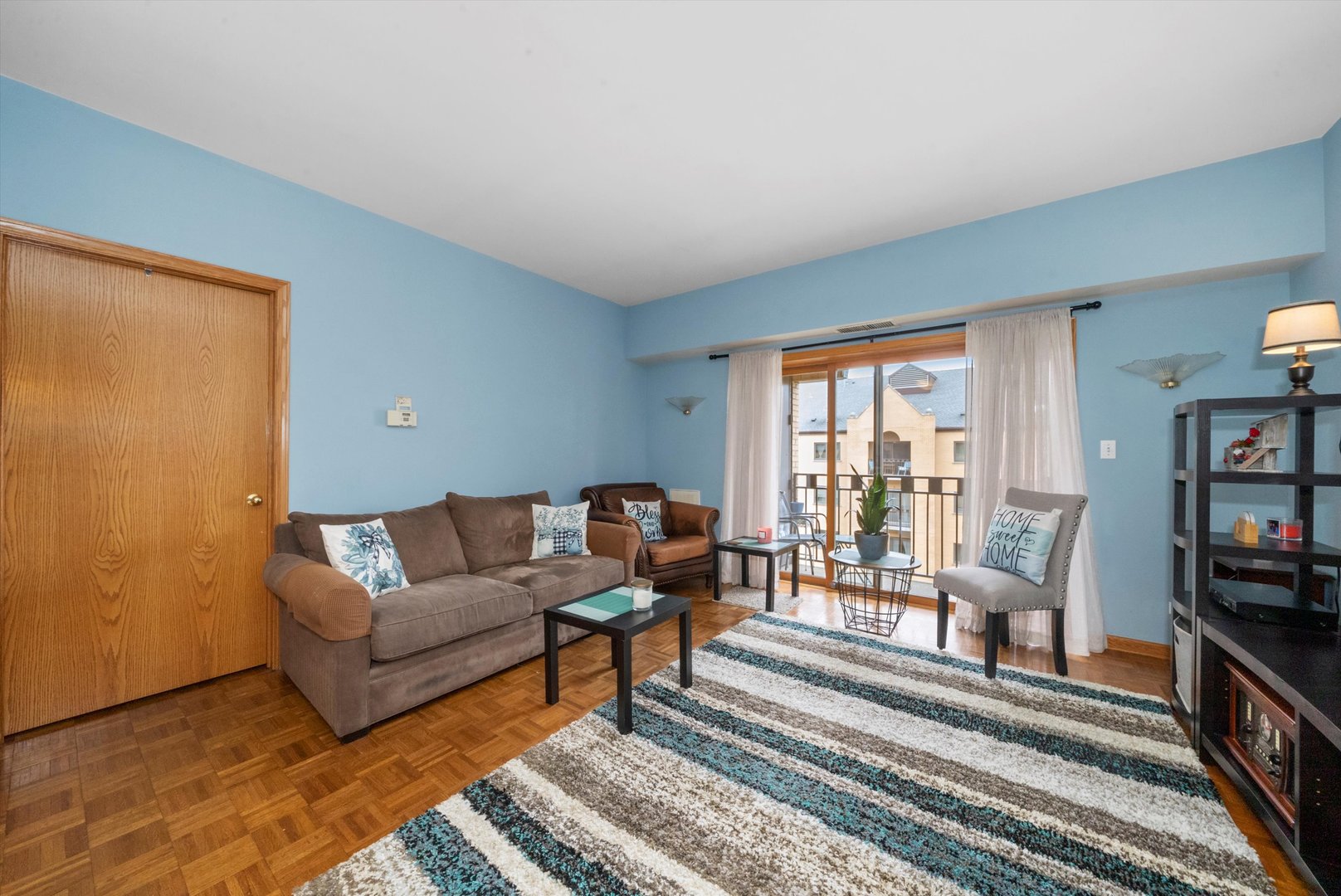 7420 W LAWRENCE Avenue Unit: 410