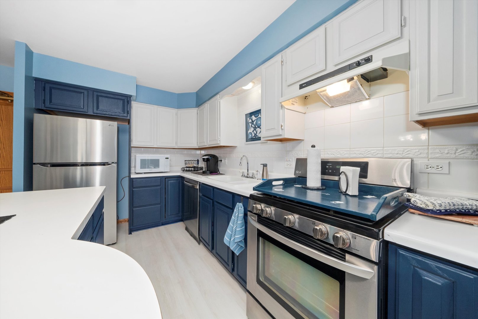 7420 W LAWRENCE Avenue Unit: 410