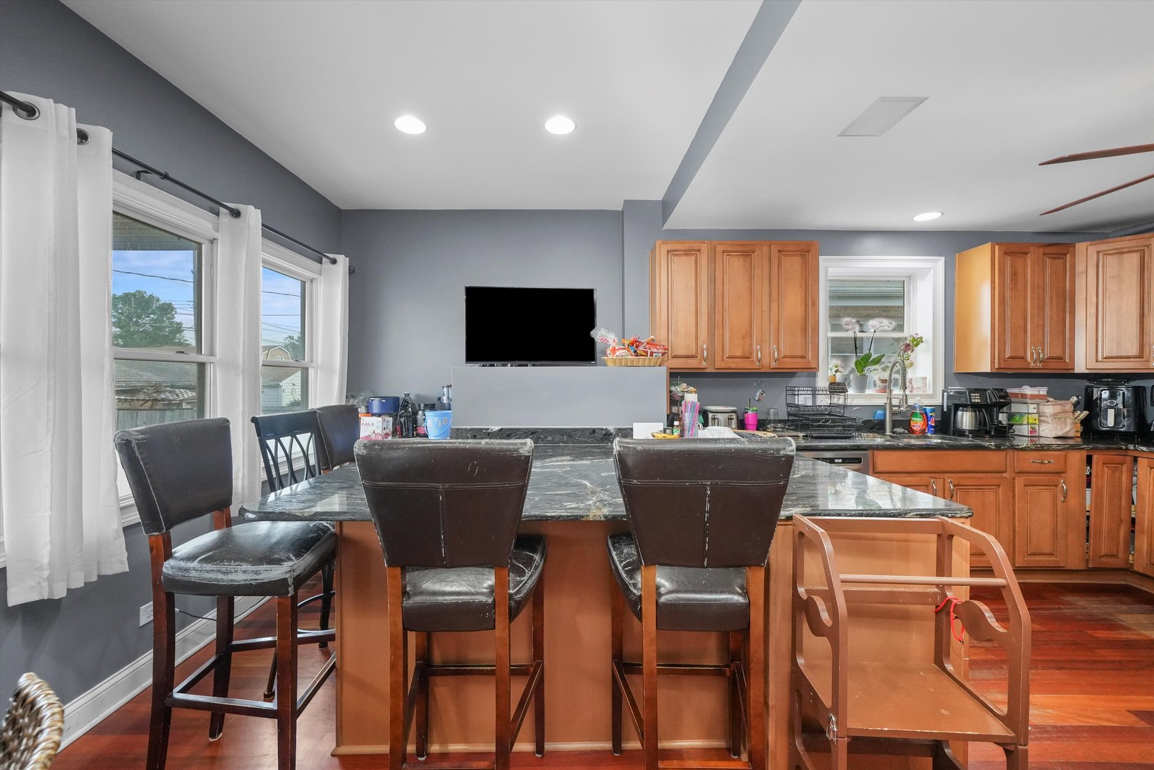 3829 N Nordica Avenue