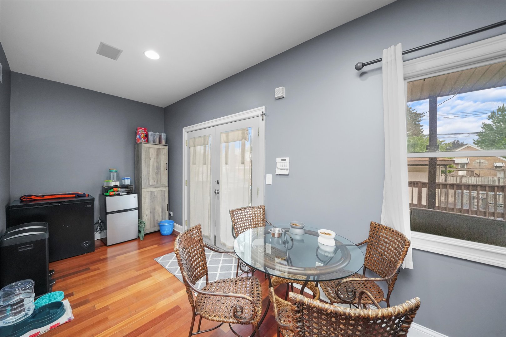 3829 N Nordica Avenue