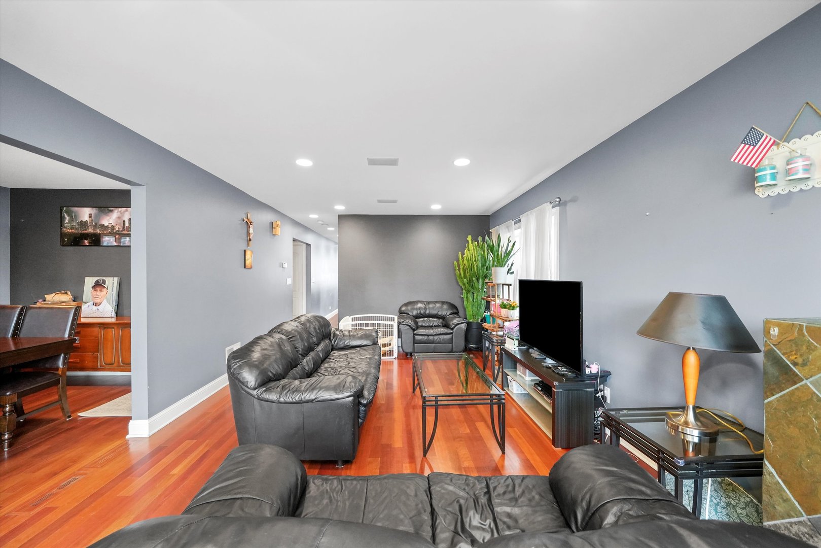 3829 N Nordica Avenue