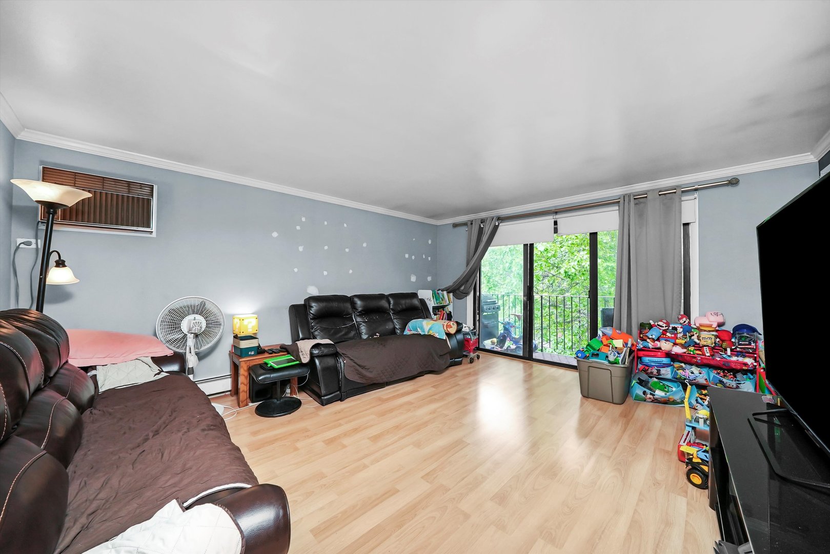 3821 N Narragansett Avenue Unit: 3SW