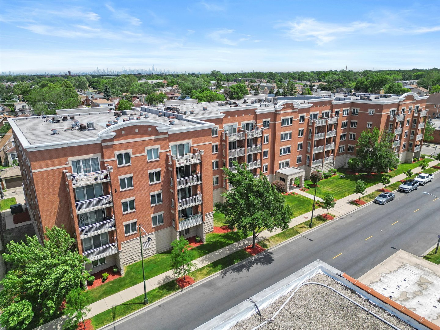 2919 N HARLEM Avenue Unit: 408