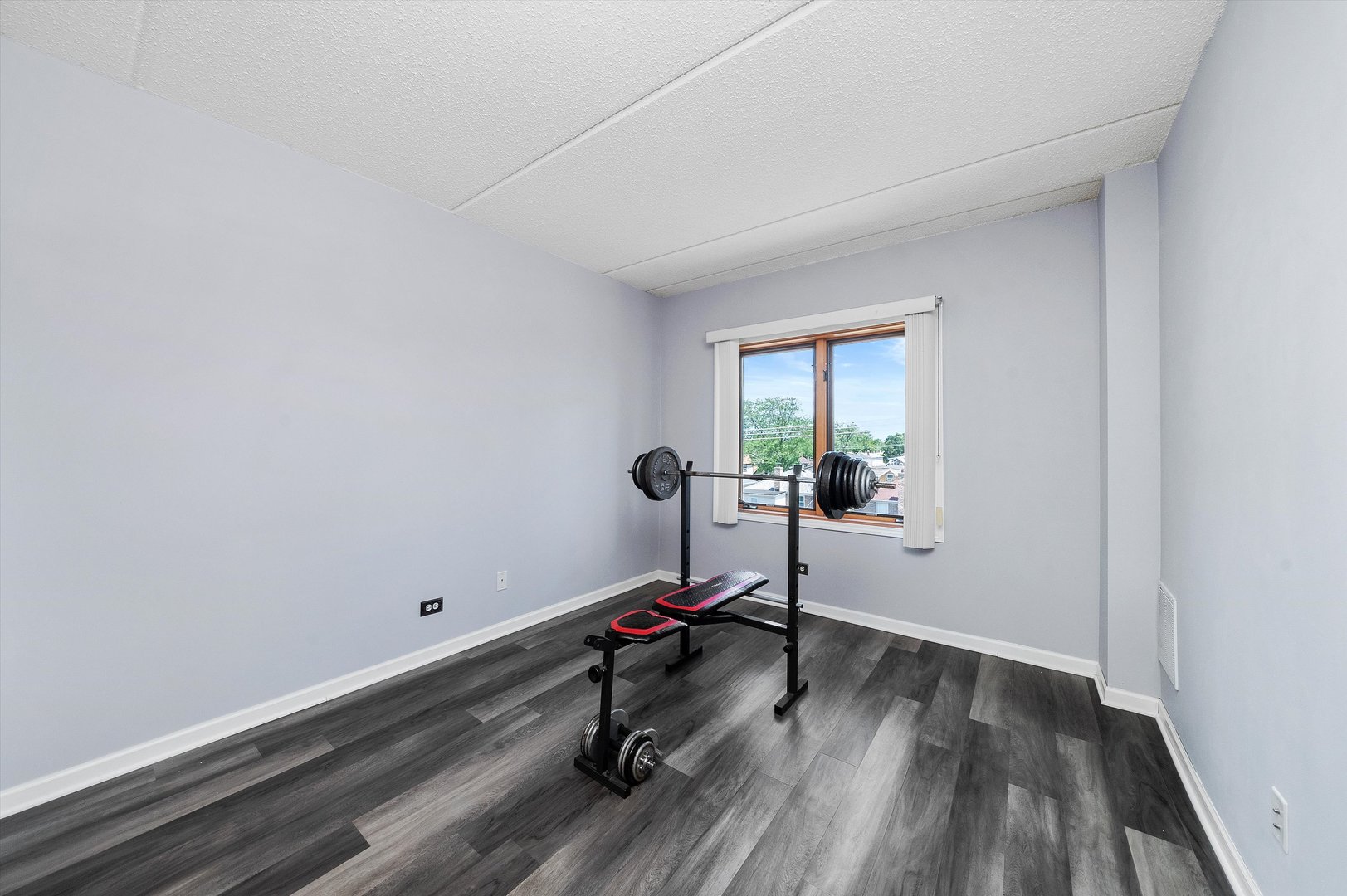 2919 N HARLEM Avenue Unit: 408