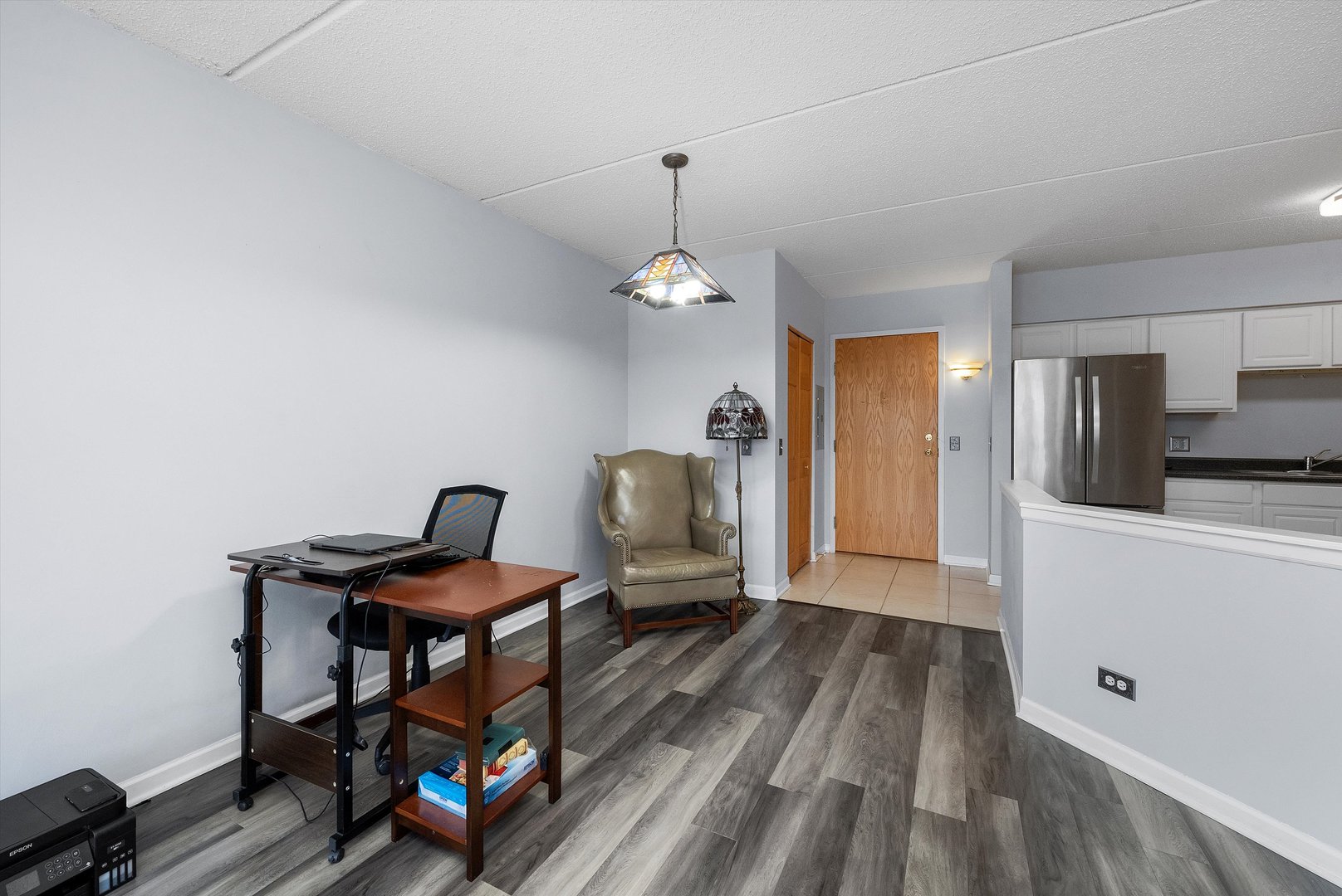 2919 N HARLEM Avenue Unit: 408