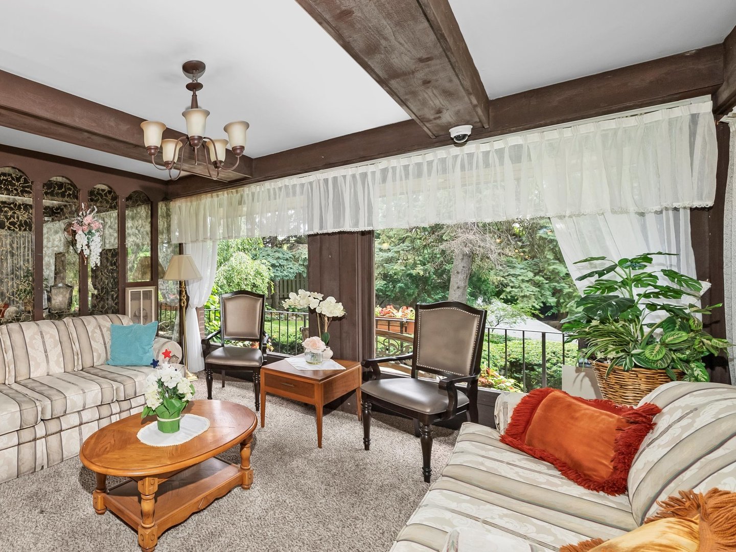 2218 N Newland Avenue Unit: 407