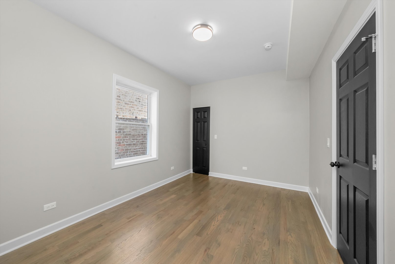 3138 N Marmora Avenue