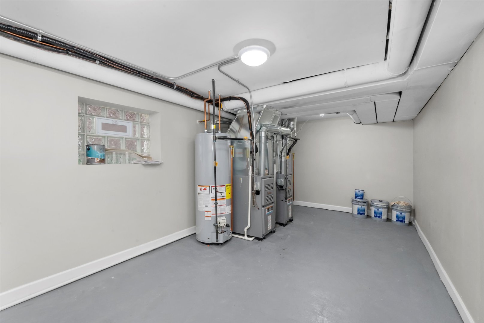 3138 N Marmora Avenue