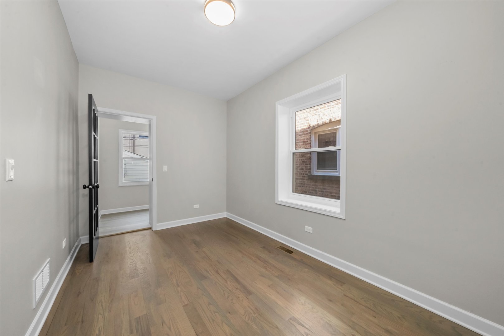 3138 N Marmora Avenue