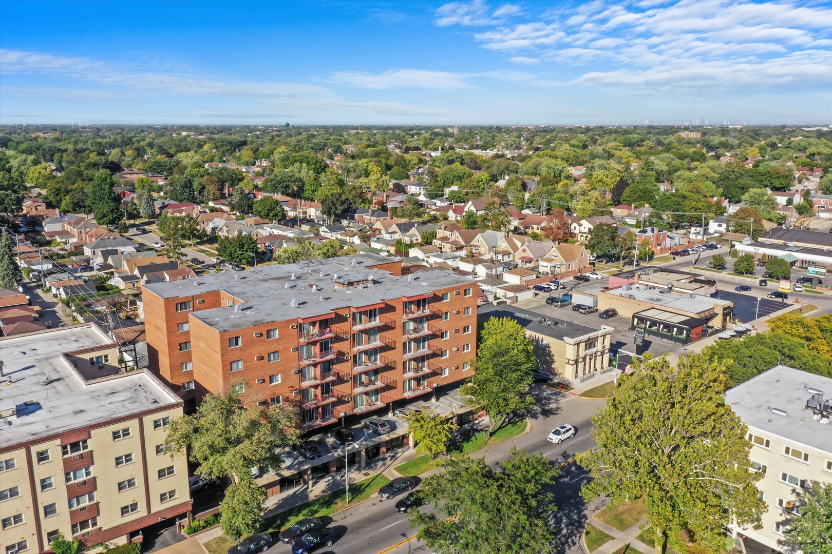 7830 W North Avenue Unit: 304