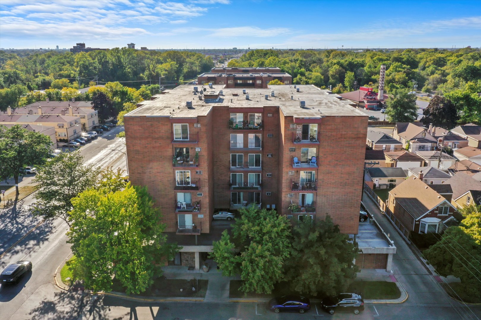 7830 W North Avenue Unit: 304