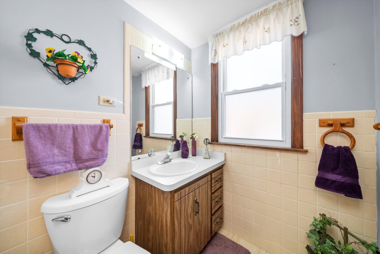 4936 N Natchez Avenue