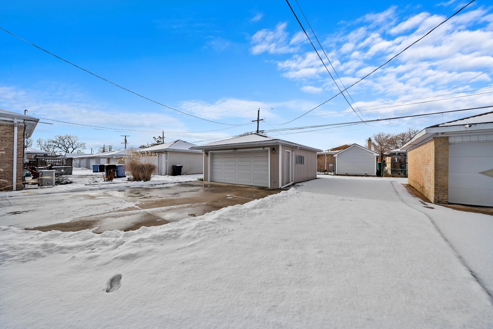 4936 N Natchez Avenue