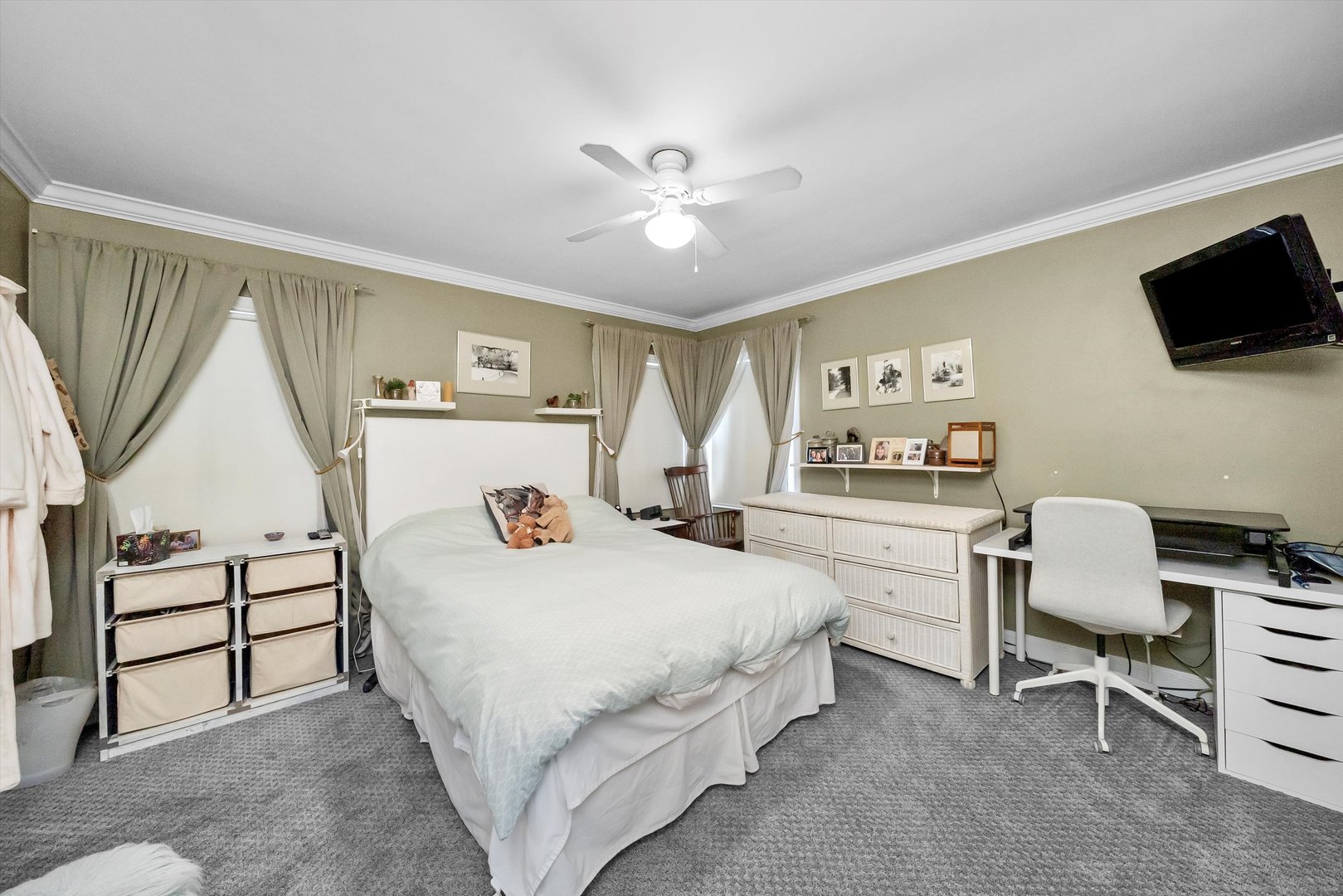 1424 N Harlem Avenue Unit: A