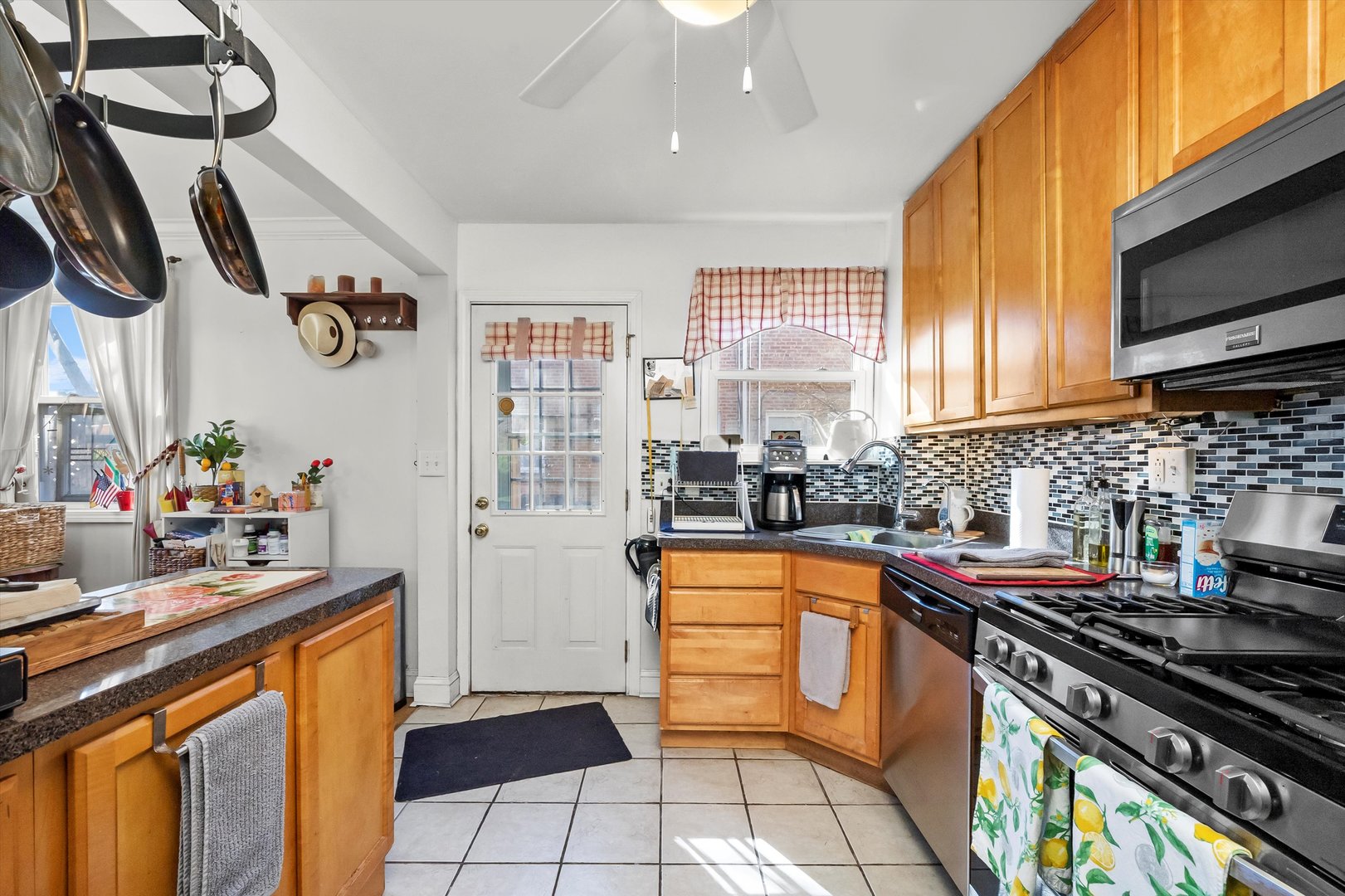 1424 N Harlem Avenue Unit: A