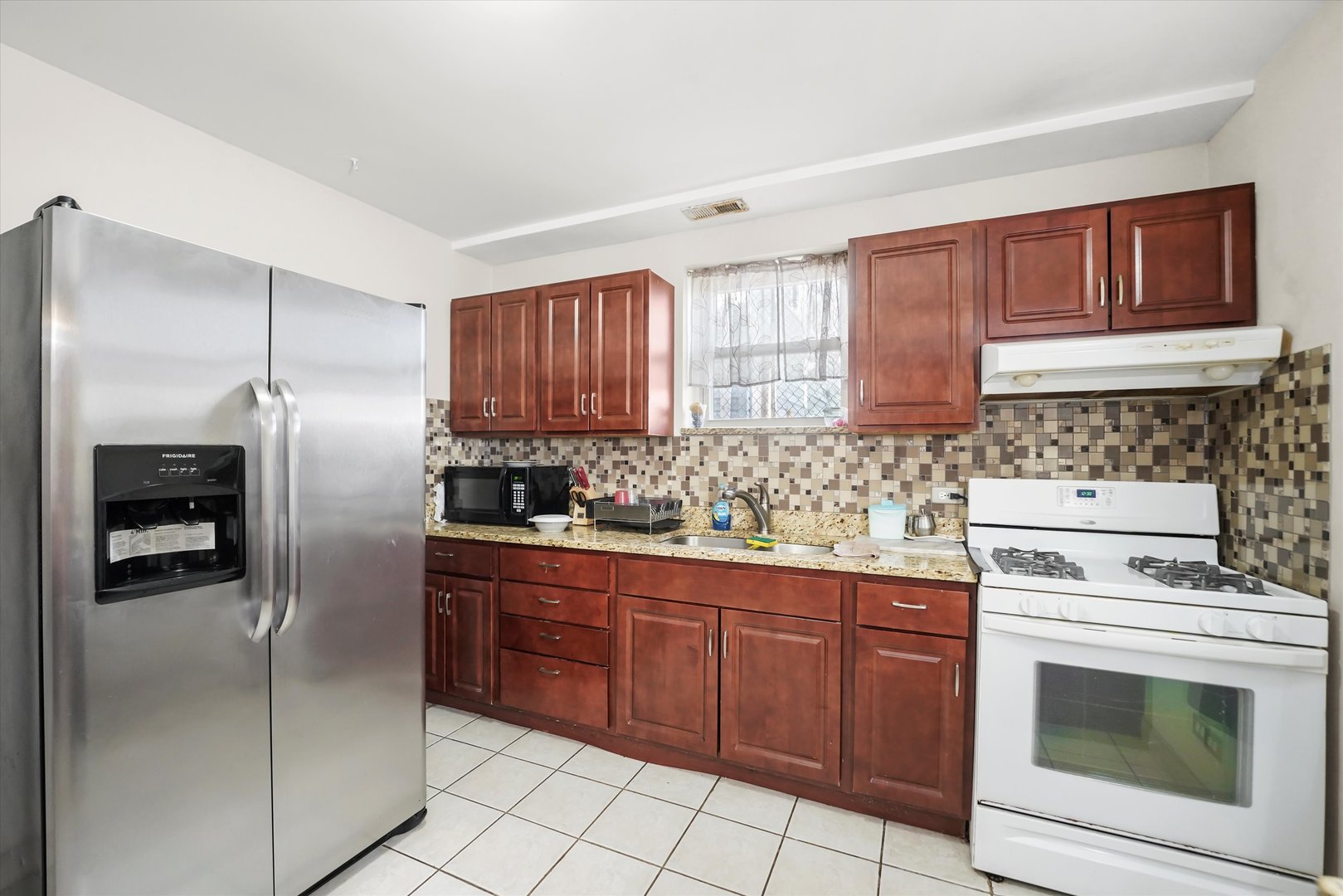 3421 N Overhill Avenue