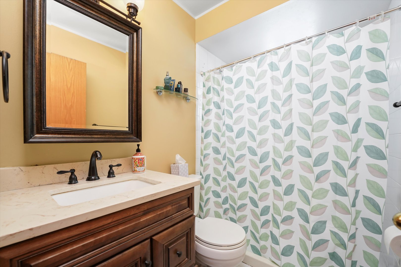 3421 N Overhill Avenue