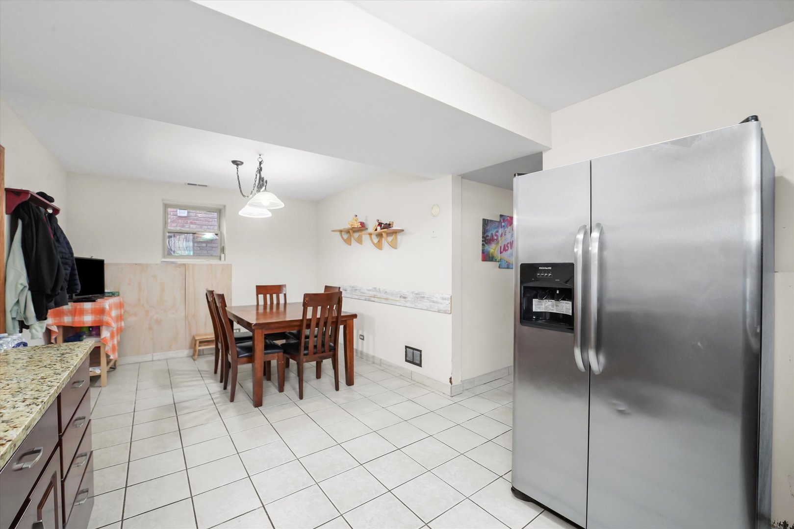 3421 N Overhill Avenue