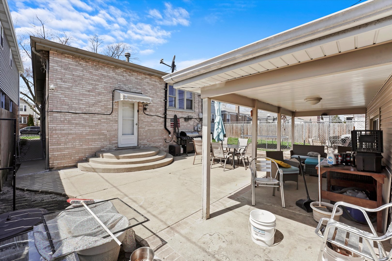 3421 N Overhill Avenue