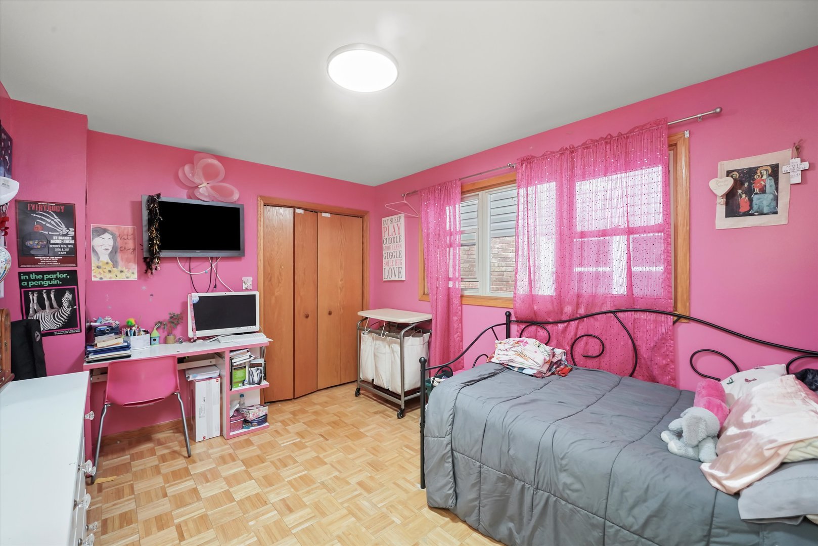 3421 N Overhill Avenue