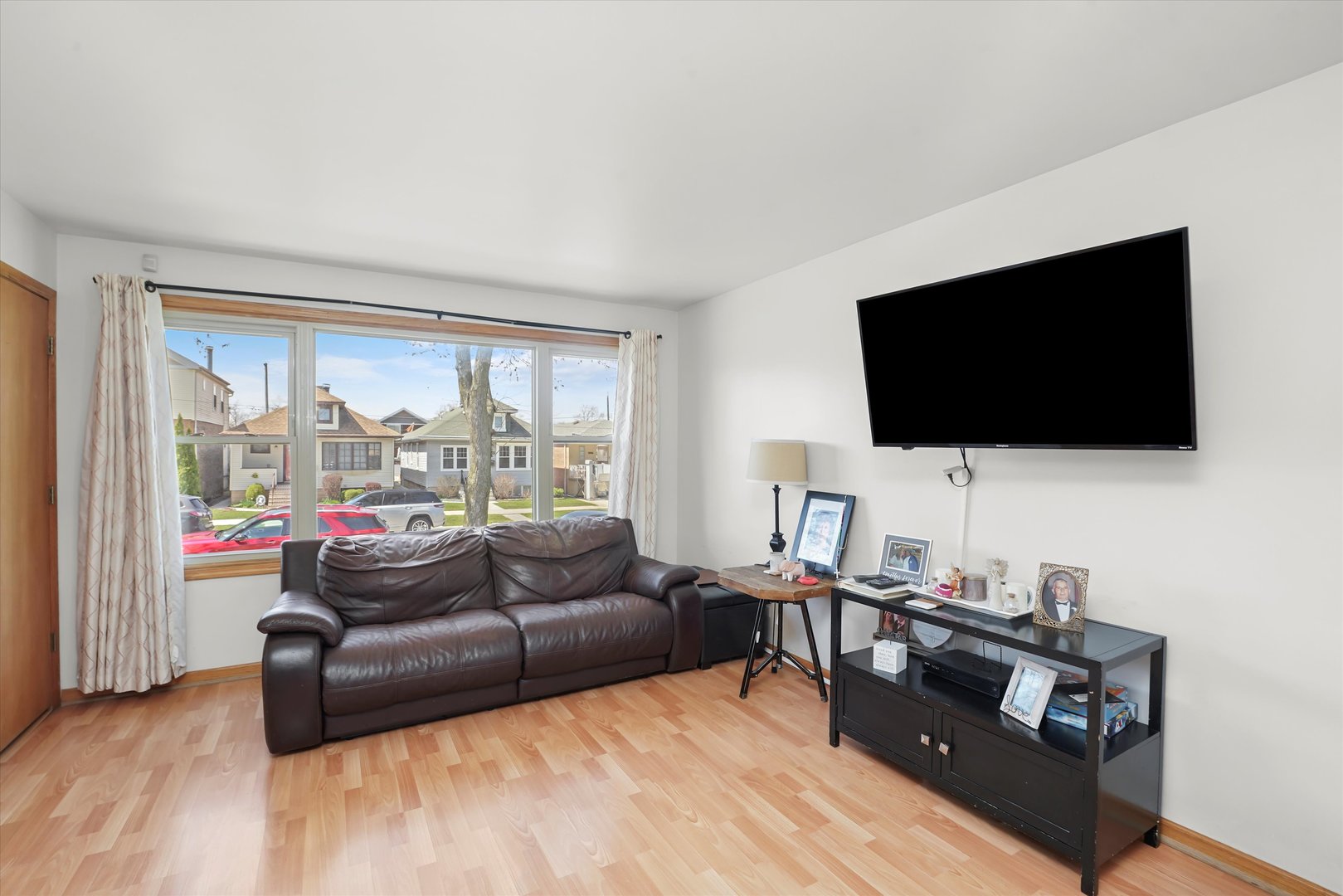 3421 N Overhill Avenue