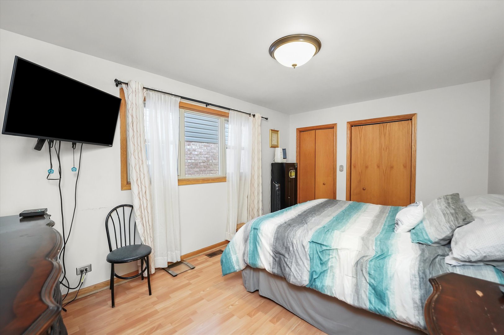 3421 N Overhill Avenue