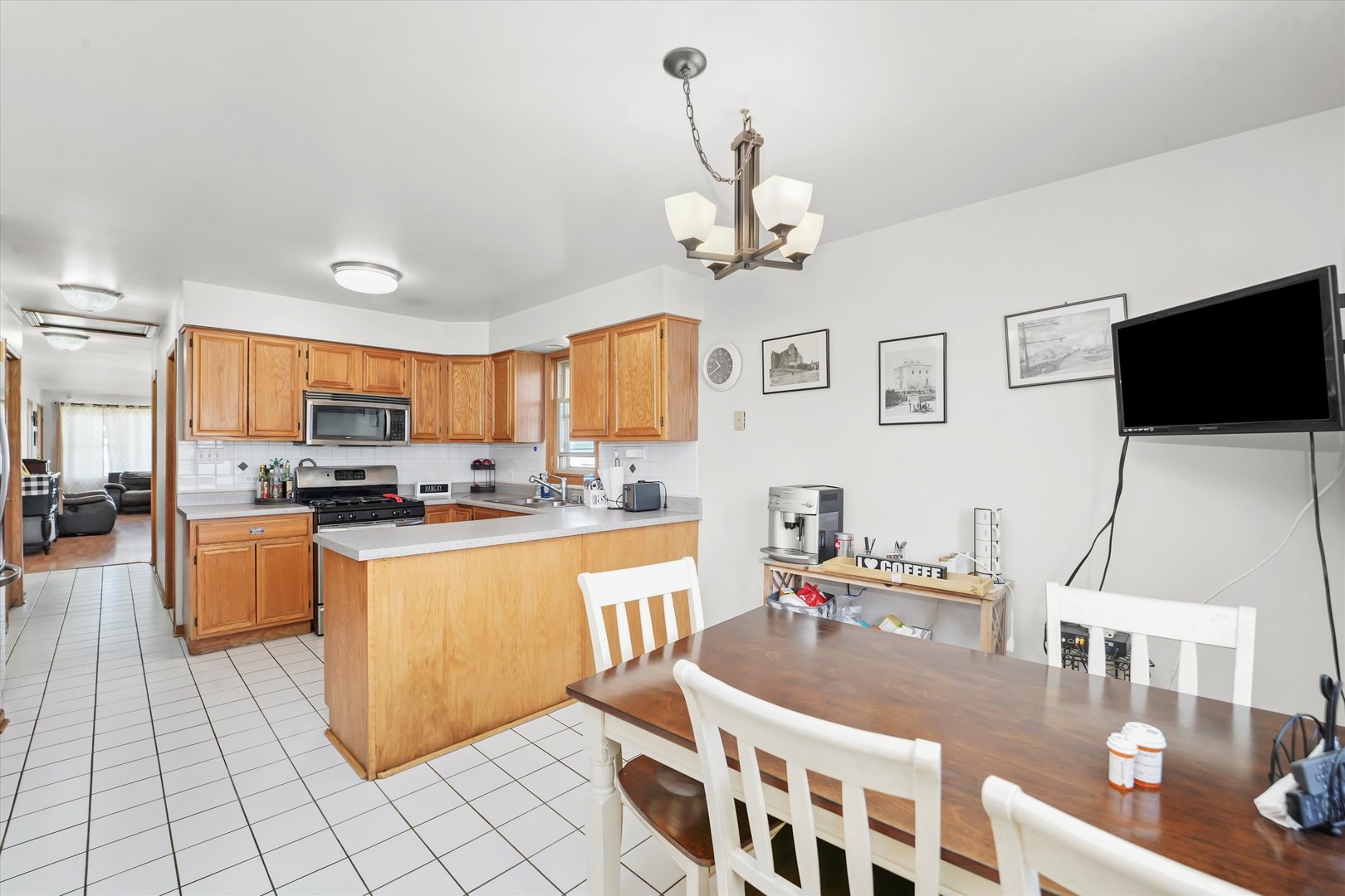 3421 N Overhill Avenue