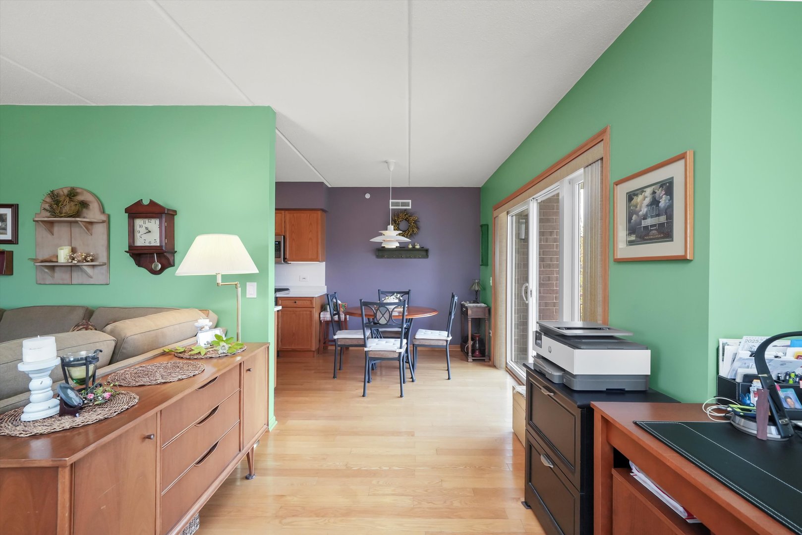 501 ALLES Street Unit: 405