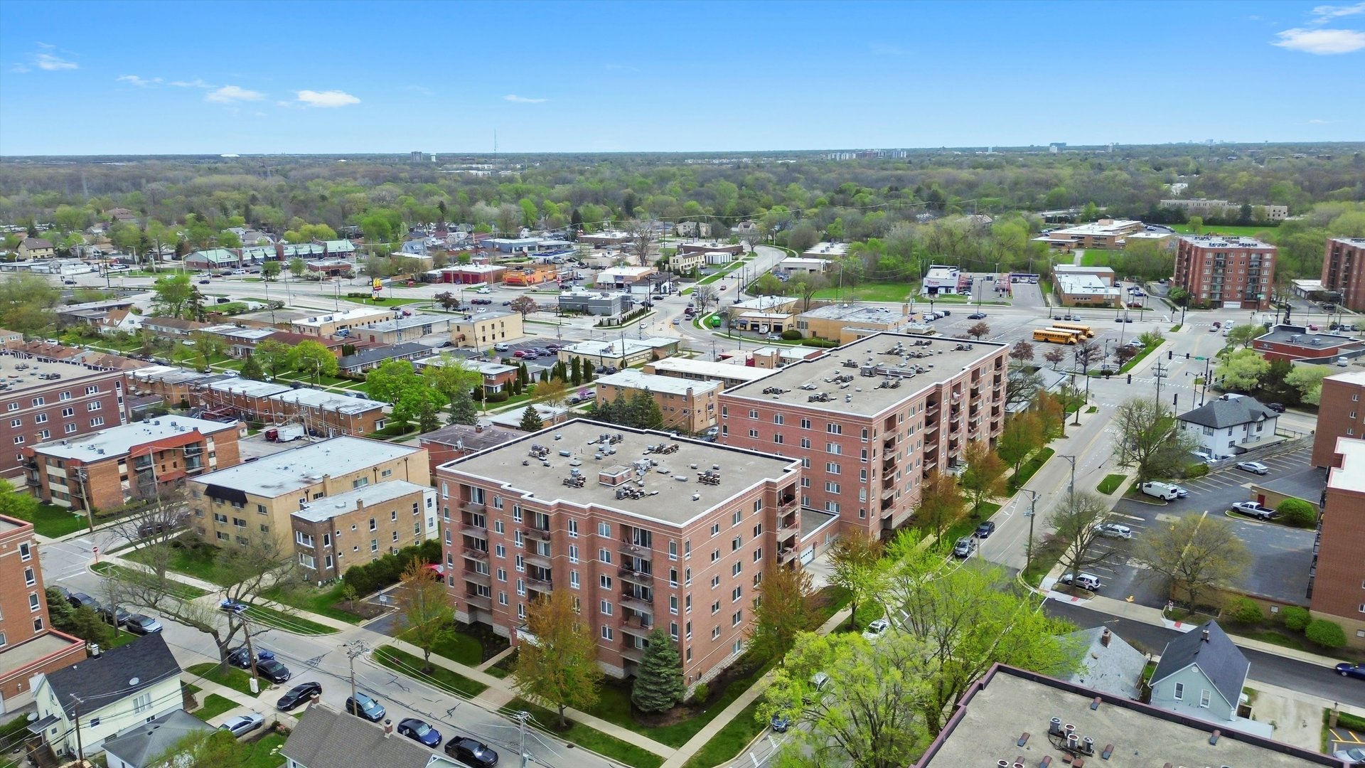 501 ALLES Street Unit: 405