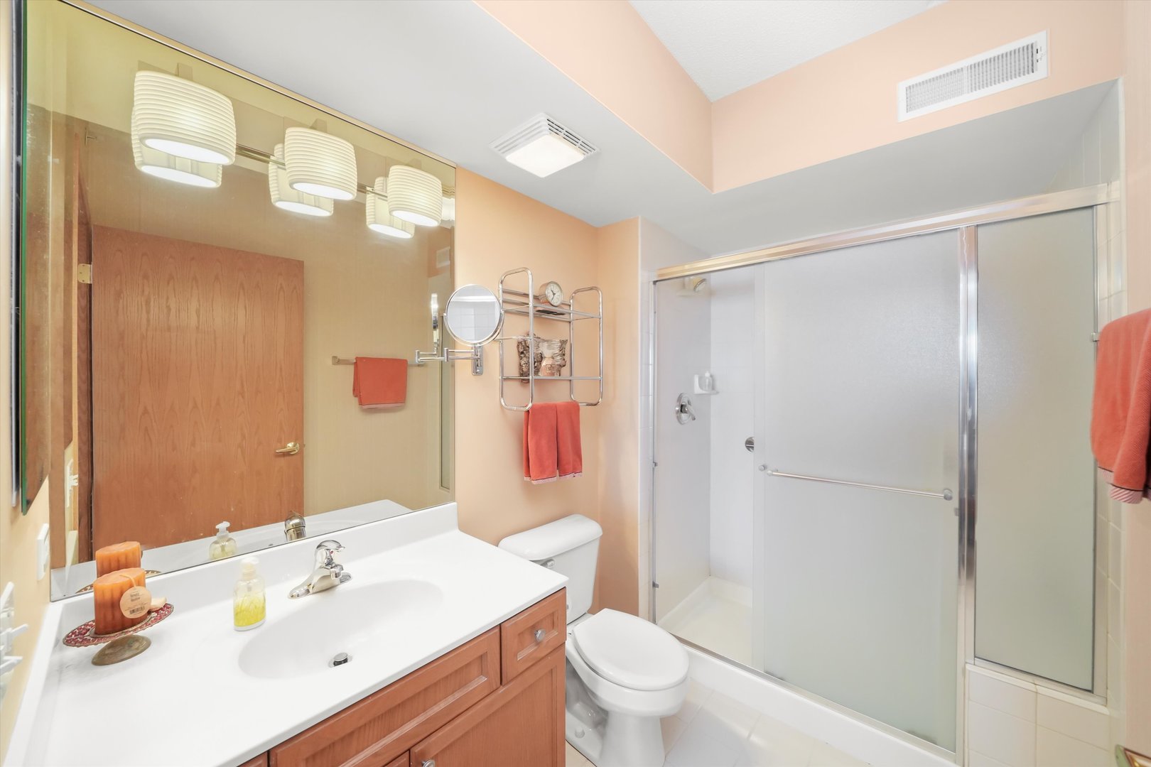 501 ALLES Street Unit: 405