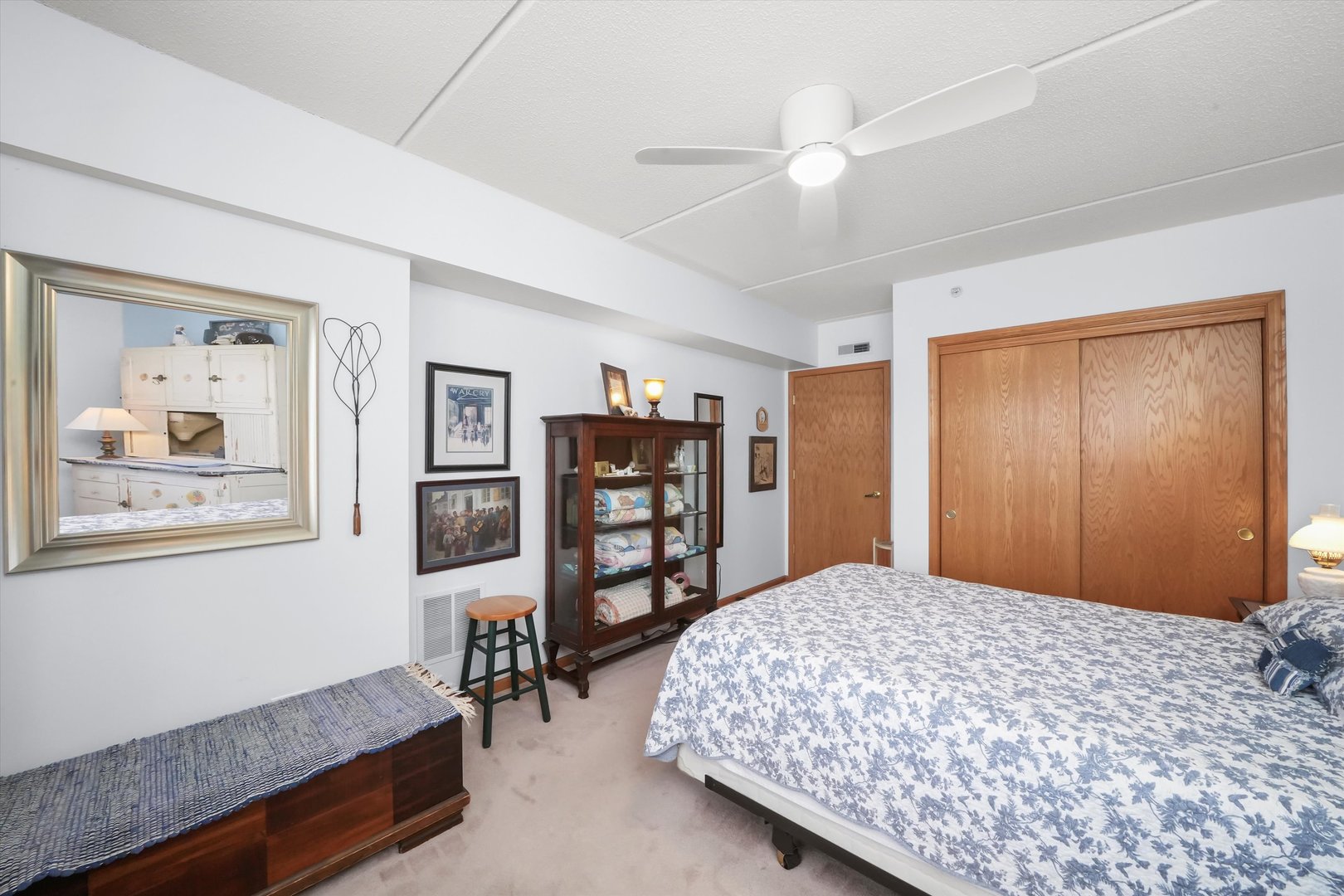 501 ALLES Street Unit: 405