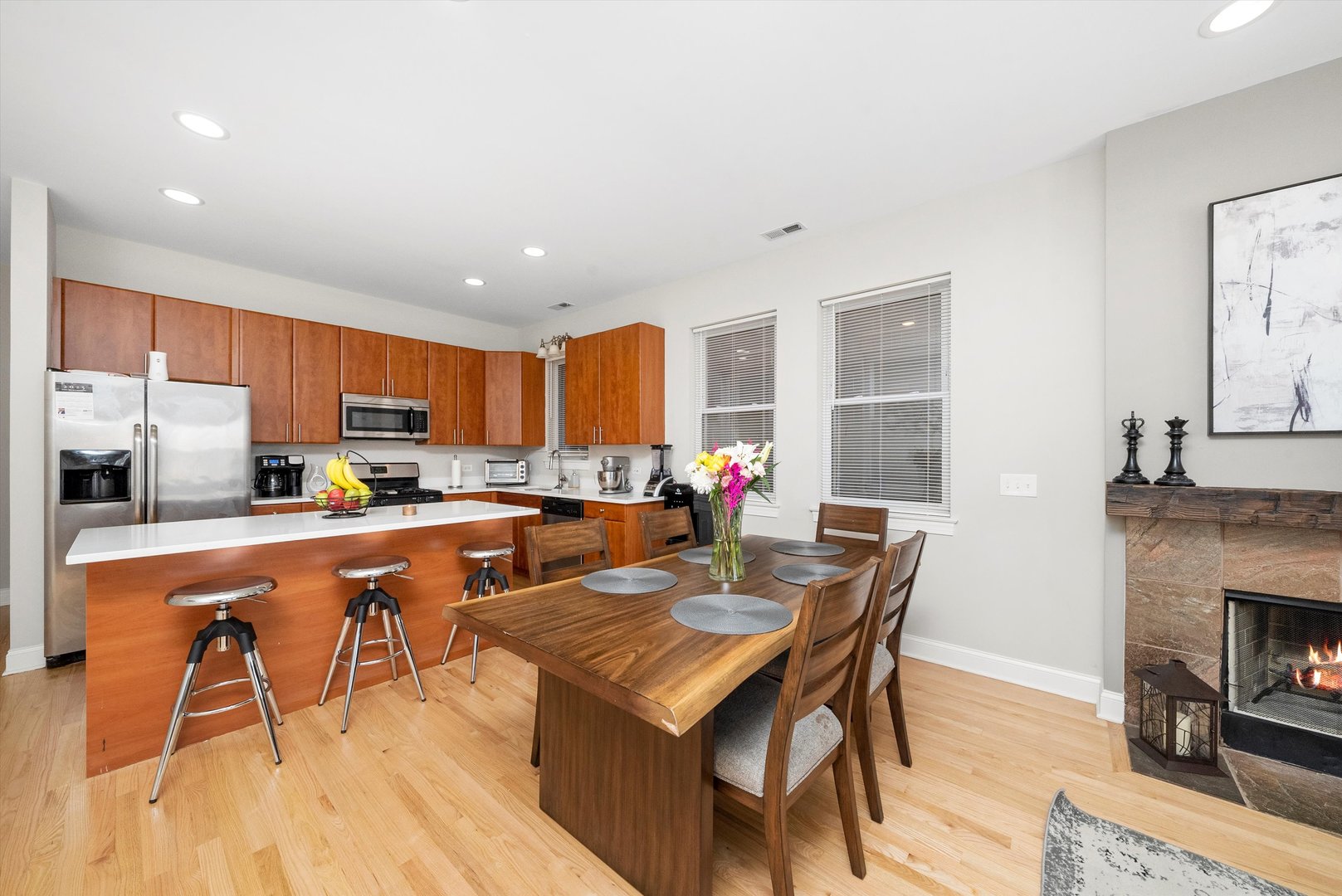 2158 N Natchez Avenue Unit: 1N