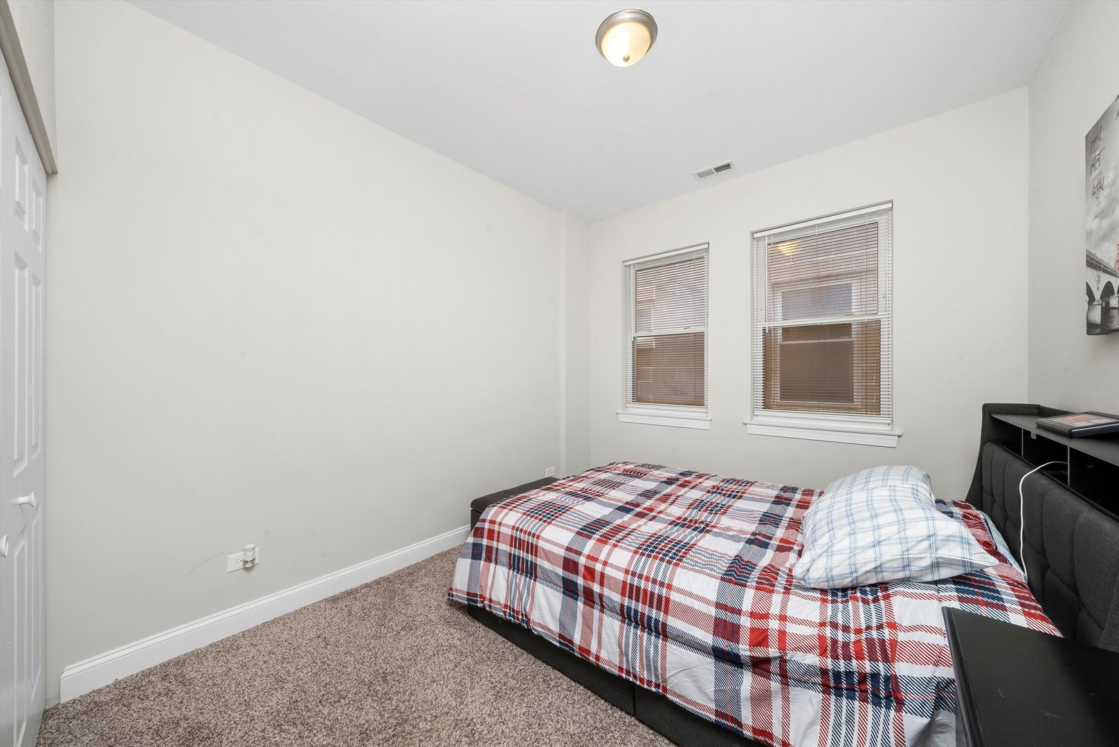 2158 N Natchez Avenue Unit: 1N