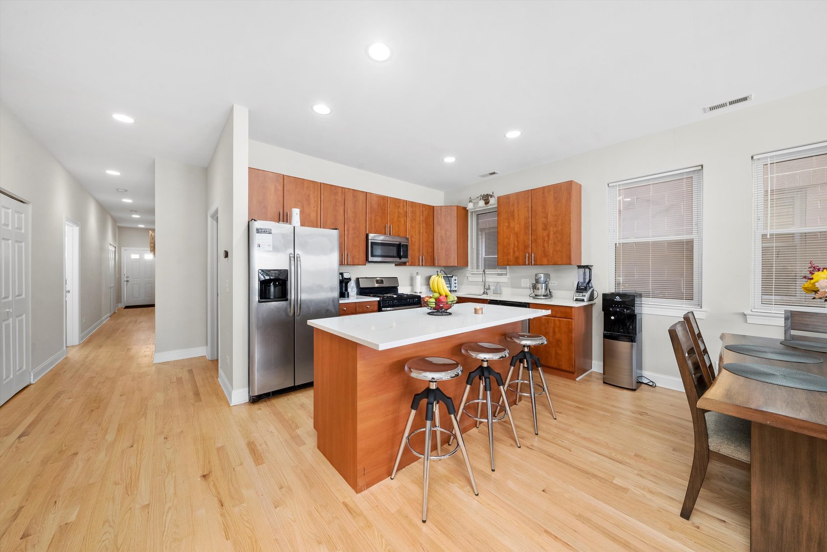 2158 N Natchez Avenue Unit: 1N