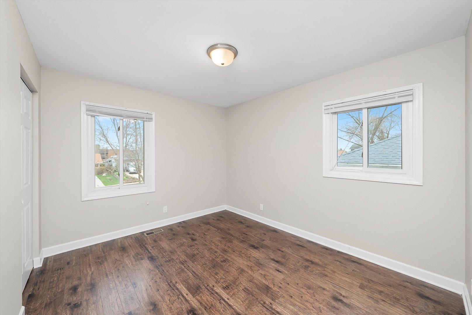511 Freeman Avenue