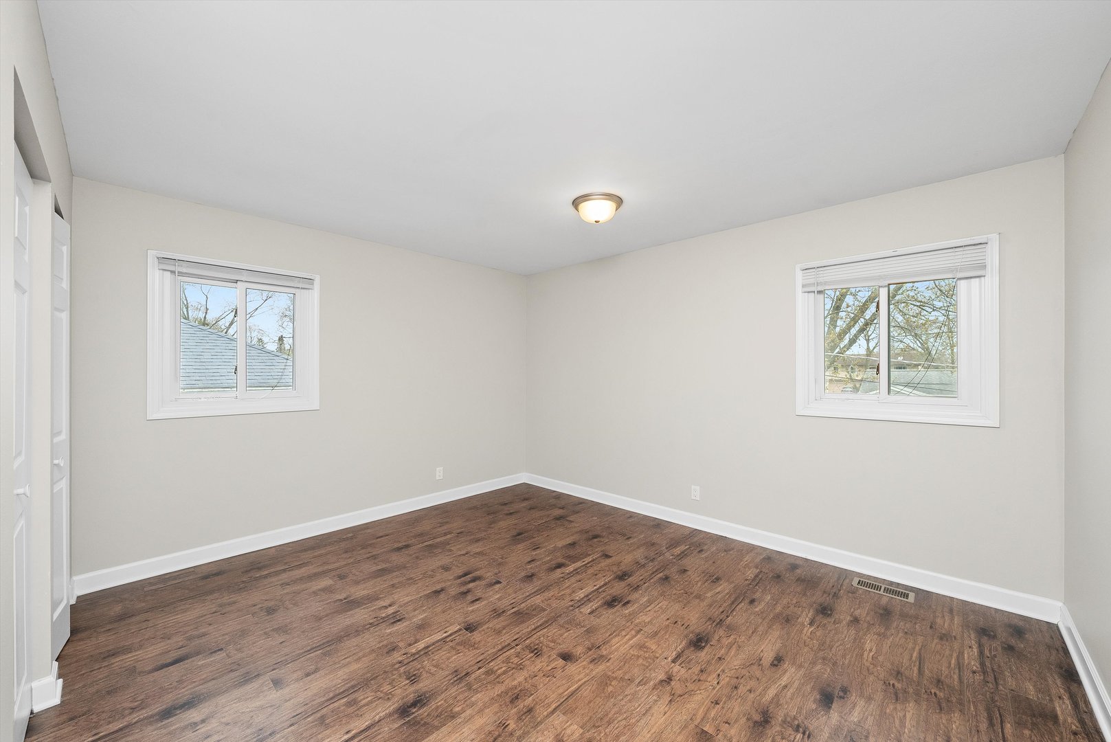 511 Freeman Avenue