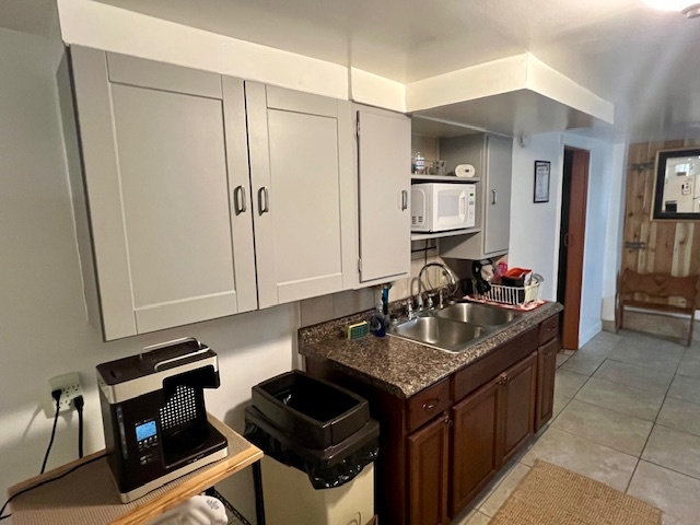 2963 S Archer Avenue