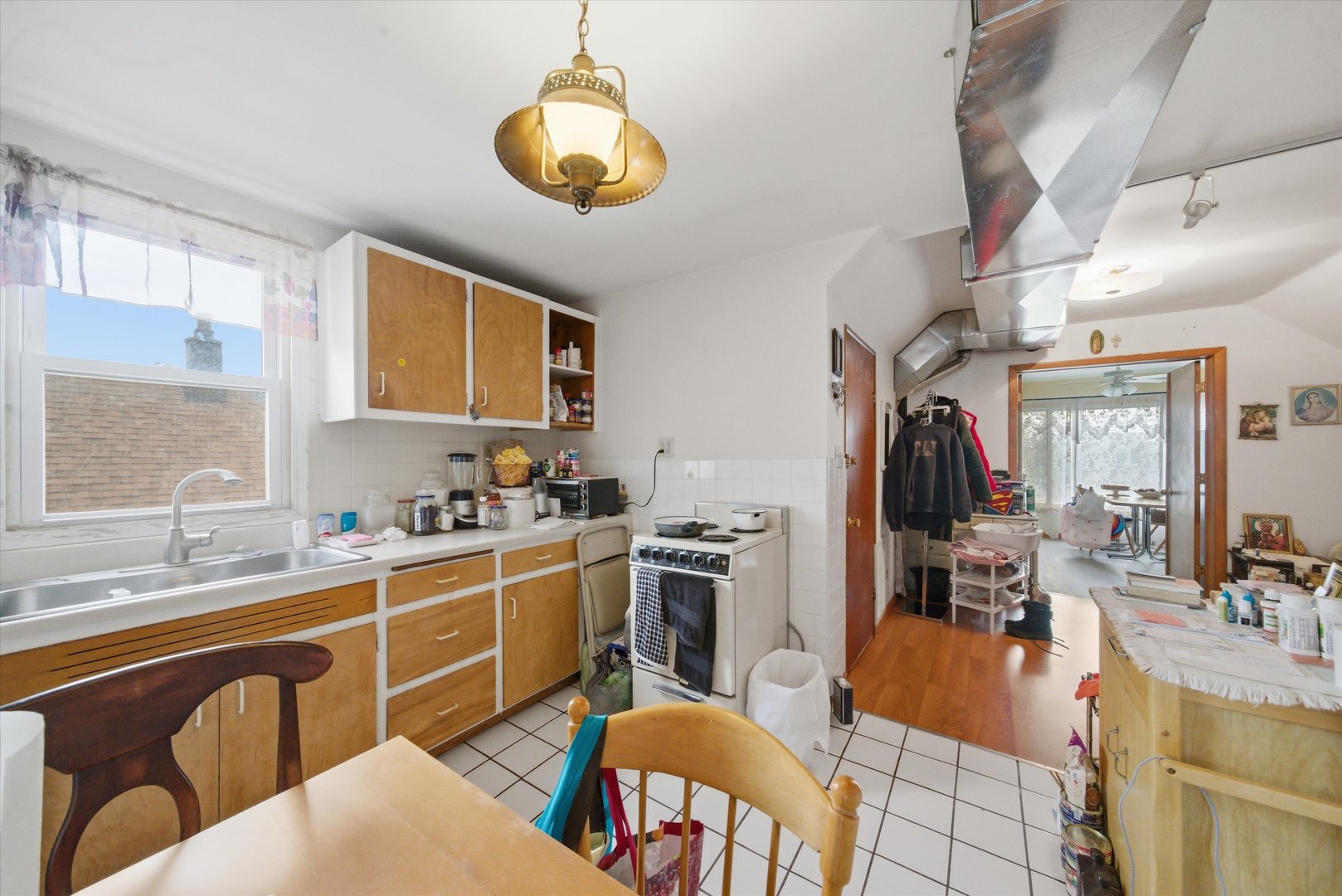 6227 W Addison Street