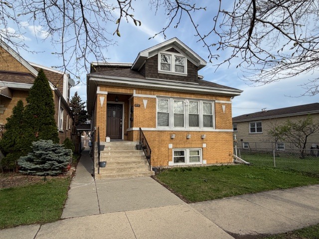 3737 N Oconto Avenue Unit: 2
