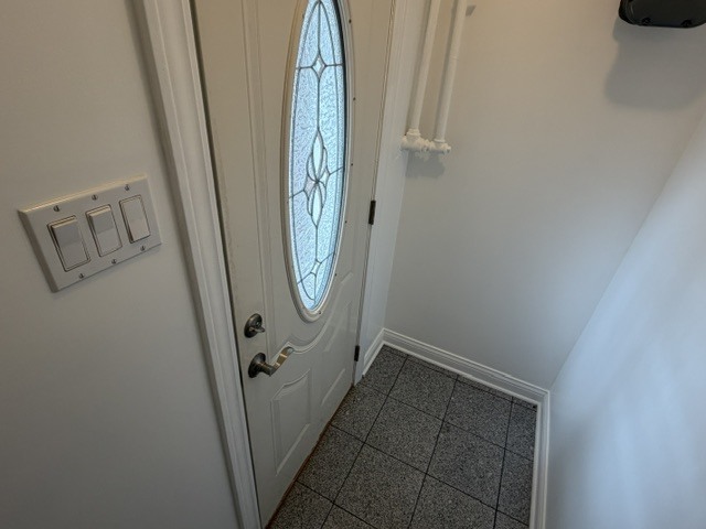 2140 W 23rd Street Unit: B
