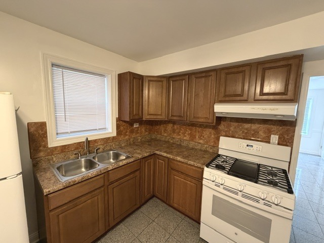 2140 W 23rd Street Unit: B