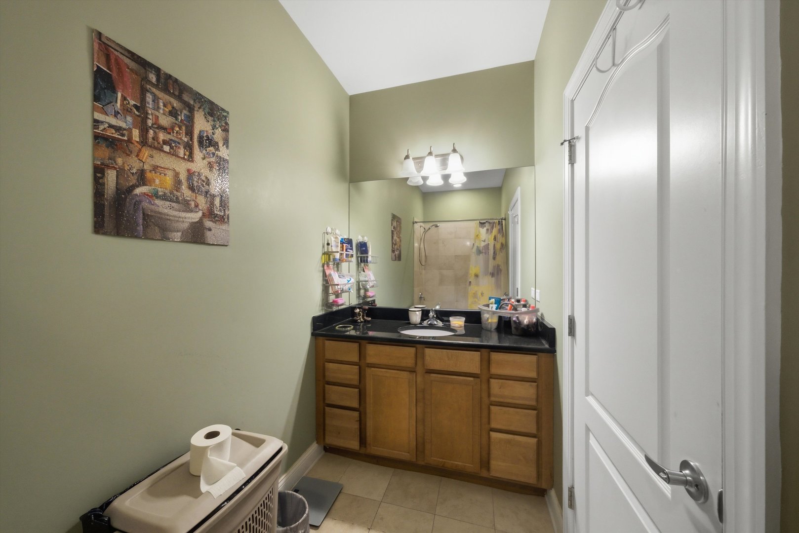 25 N Menard Avenue Unit: 2S