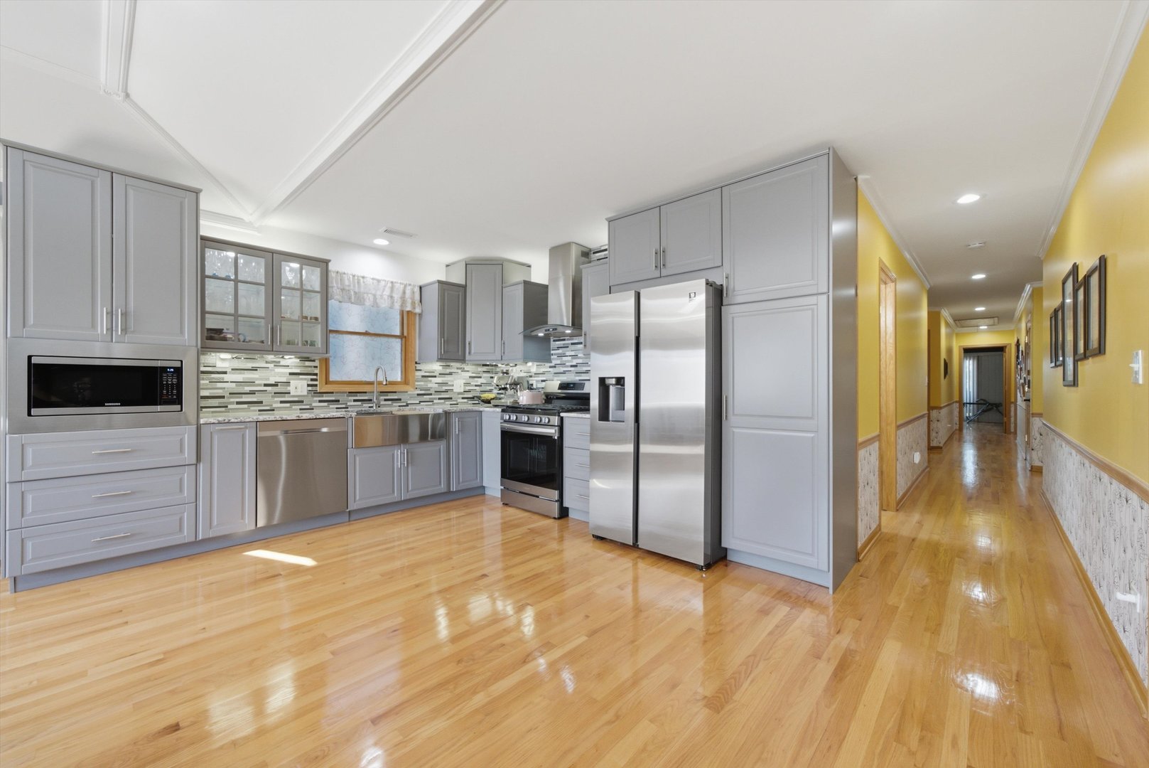2528 N Harlem Avenue Unit: 3