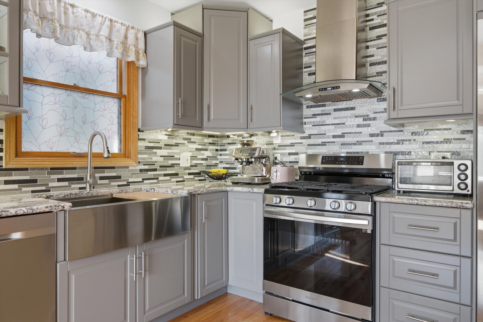 2528 N Harlem Avenue Unit: 3