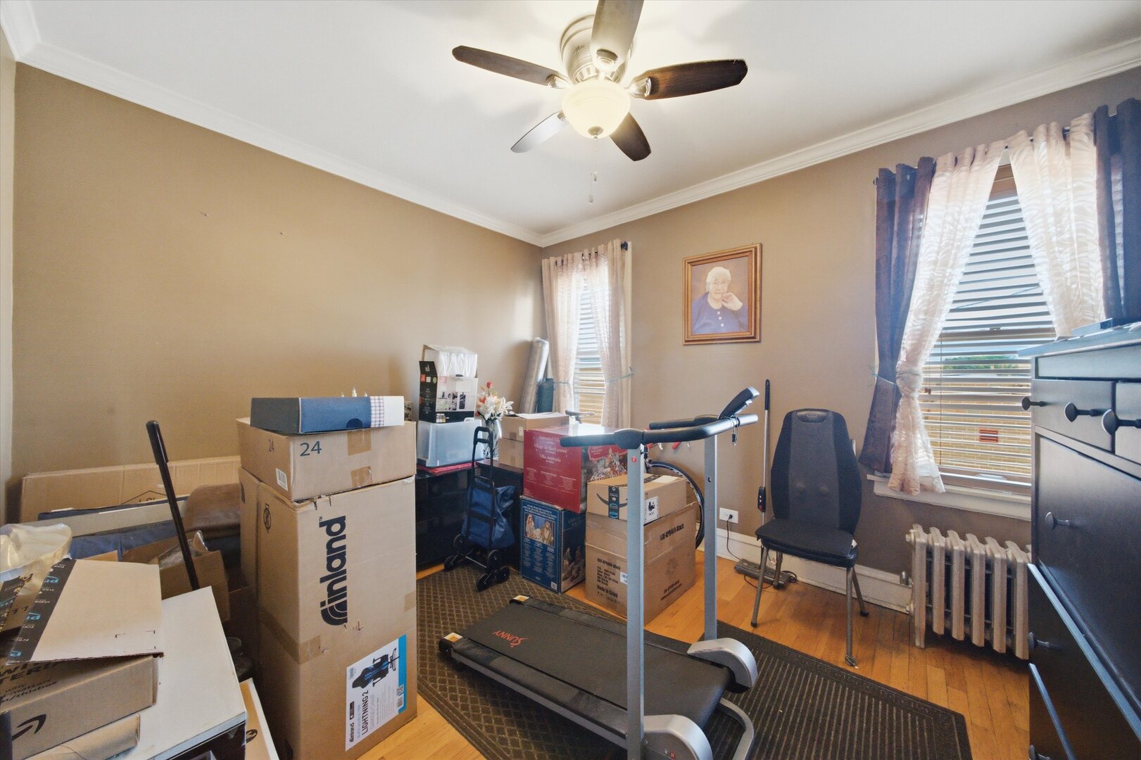 6211 N Mozart Street Unit: 2N
