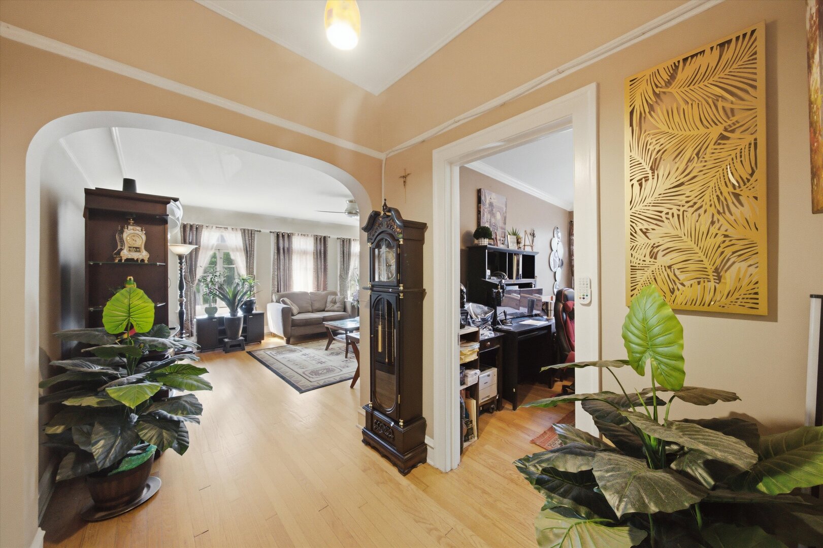 6211 N Mozart Street Unit: 2N