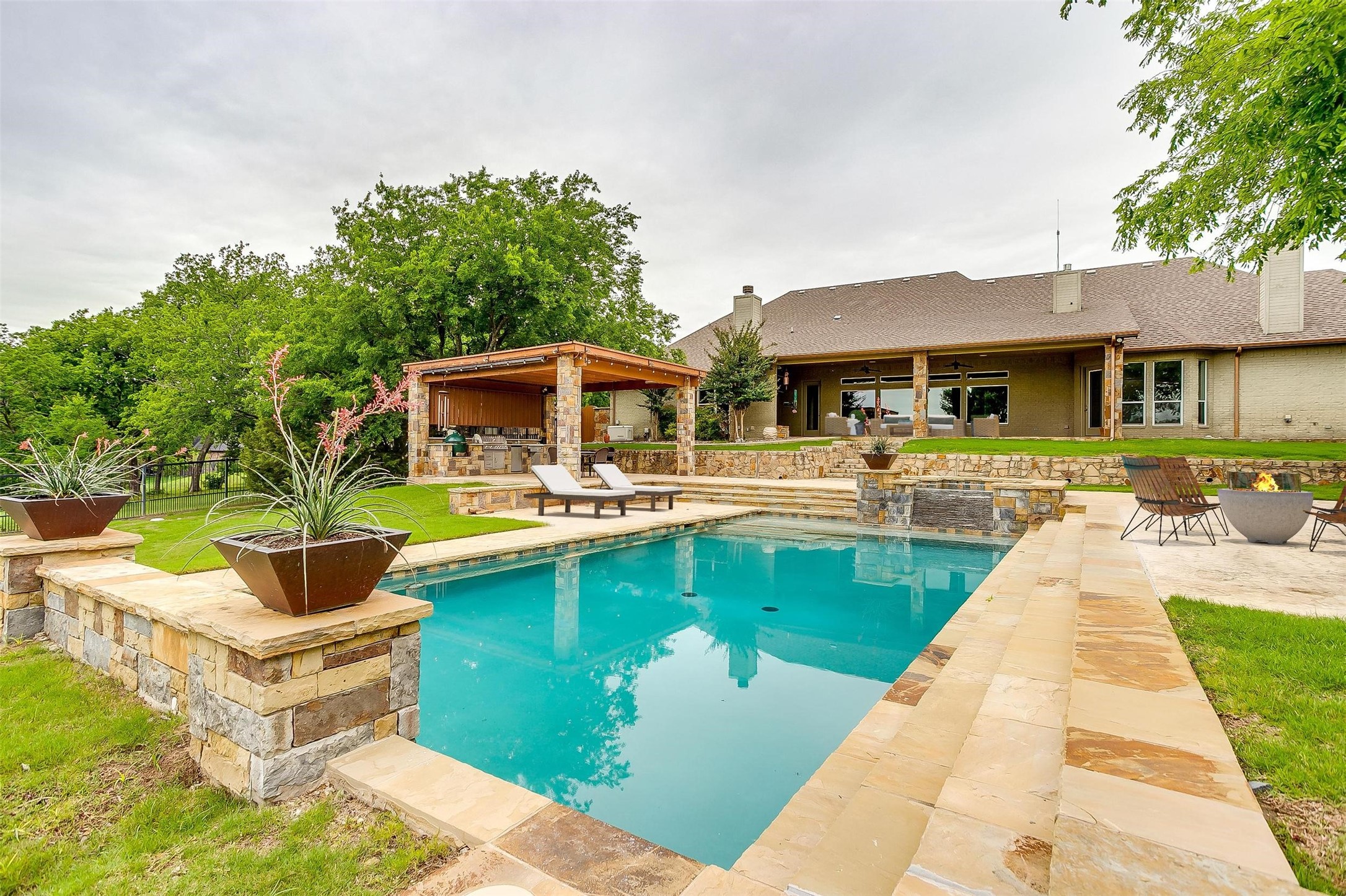 10063 Leaping Buck Point