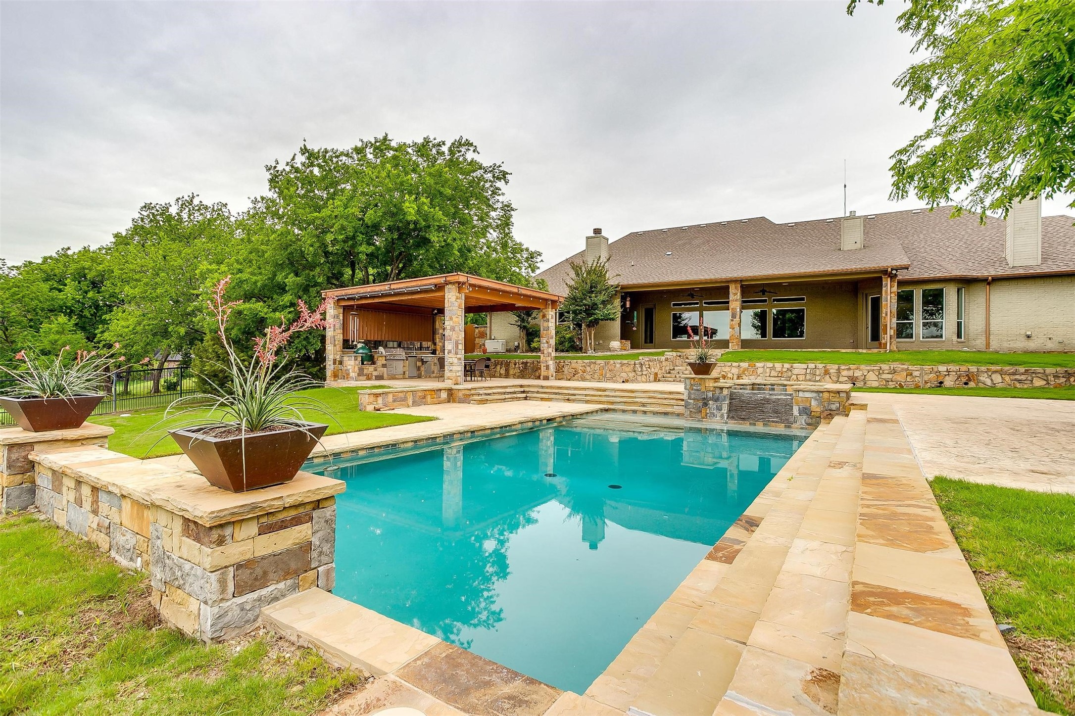 10063 Leaping Buck Point
