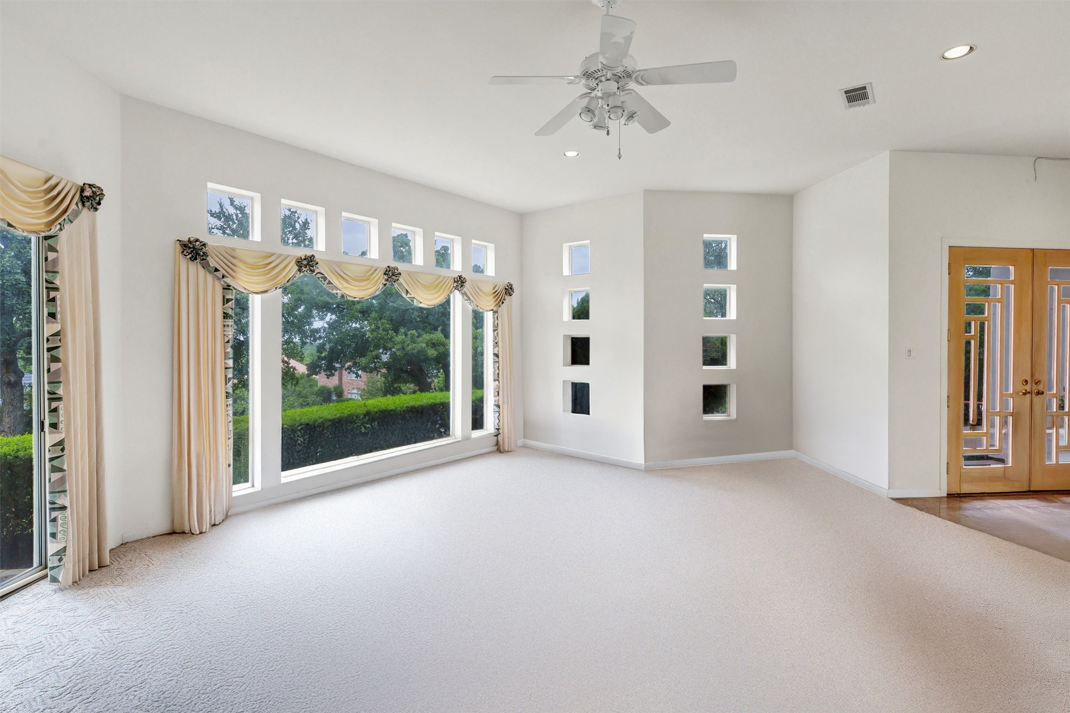 2318 Stone Bridge Drive