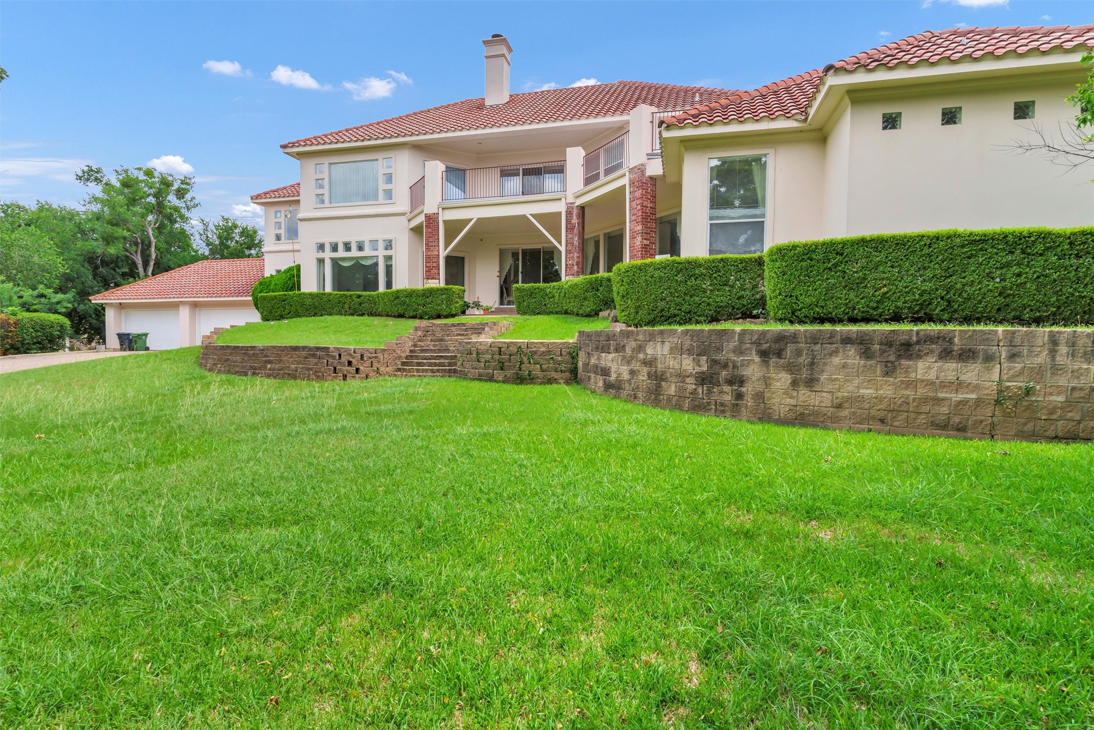 2318 Stone Bridge Drive